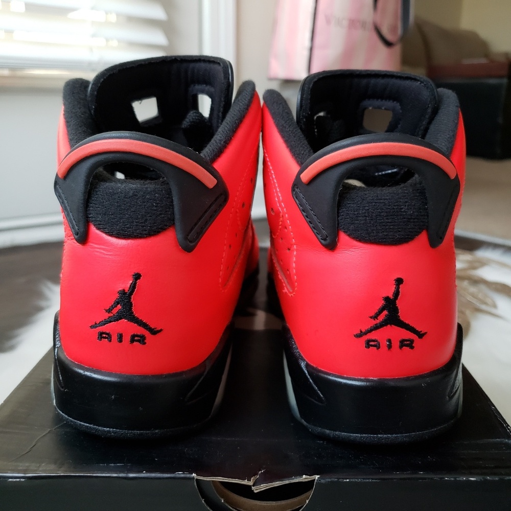 🔥AIR JORDAN 6 RETRO "INFRARED 23" - Picture 5 of 8